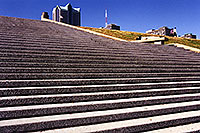 /images/133/1999-02-st-louis-steps1.jpg - #00273: next to arch of St Louis … April 1999 -- St Louis, Missouri