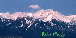 /images/133/2005-03-blanca-mountains2-pano.jpg - 02428: Blanca Peak mountain range … March 2005 -- Blanca Peak, Colorado