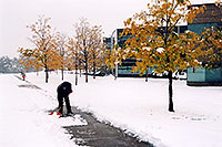 /images/133/2005-10-englewood-snow4.jpg - #02638: images of Englewood … Oct 2005 -- Englewood, Colorado