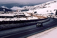 /images/133/2006-02-silverthorne-view.jpg - #02773: Jeep Wrangler driving on I-70 from Silverthorne towards Eisenhower Tunnel  … Feb 2006 -- I-70, Silverthorne, Colorado