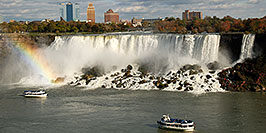 /images/133/2006-10-15-niag-us-falls01.jpg - #03035: images of US side of Niagara Falls … Oct 2006 -- Niagara Falls, Ontario.Canada