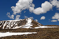 /images/133/2007-06-10-elbert-fsum02.jpg - #03887: hikers walking down the north face of Mt Elbert, Colorado