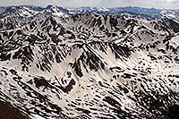 /images/133/2007-06-10-elbert-top03.jpg - #03913: view from the summit of Mt Elbert  … June 2007 -- Mt Elbert, Colorado