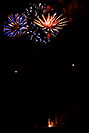 /images/133/2007-07-04-lone-frwk-vert02-v.jpg - #04134: Independence Day Fireworks - 4th of July in Lone Tree … July 2007 -- Sweetwater Park, Lone Tree, Colorado