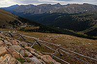 /images/133/2007-09-03-rm-gore-0920.jpg - #04608: View from Gore Range Lookout (12,020 ft), along Trail Ridge Road … Sept 2007 -- Gore Range, Rocky Mountain National Park, Colorado