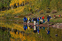 /images/133/2007-09-25-mar-people-4338.jpg - #04690: Maroon Bells in the morning … Sept 2007 -- Maroon Lake, Maroon Bells, Colorado