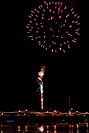 /images/133/2008-12-31-tempe-fireworks-70031v.jpg - #06710: New Year`s Fireworks at Tempe Town Lake … December 2008 -- Tempe Town Lake, Tempe, Arizona