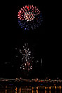 /images/133/2008-12-31-tempe-fireworks-70214v.jpg - #06712: New Year`s Fireworks at Tempe Town Lake … December 2008 -- Tempe Town Lake, Tempe, Arizona