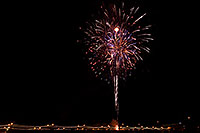/images/133/2008-12-31-tempe-fireworks-70333.jpg - #06717: New Year`s Fireworks at Tempe Town Lake … December 2008 -- Tempe Town Lake, Tempe, Arizona