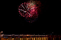 /images/133/2009-01-01-tempe-fireworks-71219.jpg - #06749: New Year`s Fireworks at Tempe Town Lake … January 2009 -- Tempe Town Lake, Tempe, Arizona