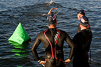 /images/133/2009-10-11-pbr-off-tri-115132.jpg - #07537: 7 minutes before the race - PBR Offroad Triathlon, Oct 11, 2009 at Tempe Town Lake … October 2009 -- Tempe Town Lake, Tempe, Arizona