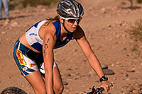 /images/133/2009-10-11-pbr-off-tri-bike-115454.jpg - #07543: 00:53:43 #105 Katie Ellis riding for eventual victory in 1:38:50.2 (winning by 4 min) - PBR Offroad Triathlon … October 2009 -- Papago Park, Tempe, Arizona