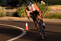/images/133/2009-10-25-soma-bike-118281.jpg - #07618: 01:06:00 #703 cycling at Soma Triathlon … October 25, 2009 -- Rio Salado Parkway, Tempe, Arizona