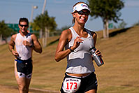 /images/133/2009-10-25-soma-run-120021.jpg - #07706: 04:31:34 #173 running at Soma Triathlon … October 25, 2009 -- Tempe Town Lake, Tempe, Arizona
