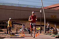 /images/133/2009-11-22-ironman-run-126625.jpg - #07919: 05:28:06 #538 running - Ironman Arizona 2009 … November 2009 -- Tempe Town Lake, Tempe, Arizona