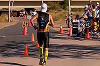 /images/133/2009-11-22-ironman-run-126703.jpg - #07923: 07:08:58 runner - Ironman Arizona 2009 … November 2009 -- Tempe Town Lake, Tempe, Arizona