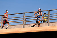 /images/133/2009-11-22-ironman-run-126733.jpg - #07929: 07:16:19 runners - Ironman Arizona 2009 … November 2009 -- Tempe Town Lake, Tempe, Arizona