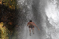 /images/133/2010-06-19-havasu-people-6735.jpg - #08142: People at Havasu Falls … June 2010 -- Havasu Falls!, Havasu Falls, Arizona
