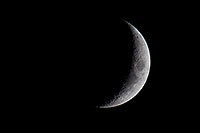 /images/133/2010-08-13-powell-moon-crescent-22832.jpg - #08418: Crescent Moon over Lake Powell … August 2010 -- Lake Powell, Arizona