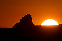 /images/133/2010-08-13-powell-sunrise-22475.jpg - #08420: Sunrise at Lake Powell … August 2010 -- Lake Powell, Arizona