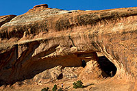/images/133/2010-09-11-arches-dgarden-32716.jpg - #08632: People at Partition Arch in Arches National Park … September 2010 -- Partition Arch, Arches Park, Utah