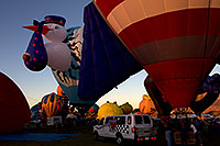 /images/133/2010-10-08-abq-balloon-fiesta-39989.jpg - #08821: Balloon Fiesta in Albuquerque, New Mexico … October 2010 -- Albuquerque, New Mexico