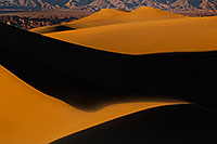 /images/133/2011-05-30-dv-mesquite-dunes-74282.jpg - #09271: Sand Patterns at Mesquite Sand Dunes in Death Valley … May 2011 -- Mesquite Sand Dunes, Death Valley, California