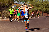 /images/133/2011-09-25-nathan-run-100859.jpg - #09550: 01:39:41 #727 and others running at Nathan Triathlon 2011 … September 2011 -- Tempe, Arizona