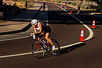 /images/133/2011-10-23-soma-bike-speed-107727.jpg - #09623: 01:35:46 #405 cycling at Soma Triathlon 2011 … October 2011 -- Rio Salado Parkway, Tempe, Arizona