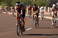 /images/133/2011-11-20-ironman-bike-pro-123328.jpg - #09762: 02:52:12 - #34 Paul Amey [GBR] (eventually 2nd in 08:01:29) at start of Lap 2 - Ironman Arizona 2011 … November 2011 -- Rio Salado Parkway, Tempe, Arizona