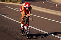 /images/133/2011-11-20-ironman-bike-pros-122202.jpg - #09777: 02:26:12 - #1 Jordan Rapp (2009 winner here) at start of Lap 2 (8 minutes behind the leaders) - Ironman Arizona 2011 … November 2011 -- Rio Salado Parkway, Tempe, Arizona