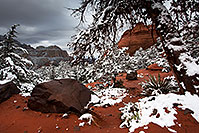 /images/133/2012-04-15-sedona-snow-fishe-5d2_0374.jpg - #10146: Snow in Sedona … April 2012 -- Schnebly Hill, Sedona, Arizona