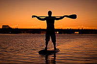 /images/133/2012-10-14-tempe-sunst-up-pad-1dx_4473.jpg - #10278: Stand up paddler at Tempe Town Lake … October 2012 -- Tempe Town Lake, Tempe, Arizona