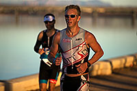 /images/133/2012-11-18-ironman-run-4703.jpg - #10427: 10:07:40 - running at Ironman Arizona 2012 … November 2012 -- Tempe Town Lake, Tempe, Arizona