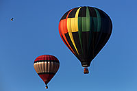/images/133/2013-01-18-havasu-balloons-19695.jpg - #10695: Balloons at Lake Havasu Balloon Fest … January 2013 -- Lake Havasu City, Arizona