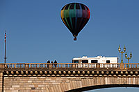 /images/133/2013-01-18-havasu-balloons-19951.jpg - #10702: Hot Air Balloons at London Bridge during Lake Havasu Balloon Fest … January 2013 -- London Bridge, Lake Havasu City, Arizona