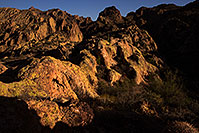 /images/133/2013-04-15-supers-down-rocks-36547.jpg - #11038: Painted Rocks along Apache Trail … April 2013 -- Apache Trail Road, Superstitions, Arizona