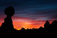 /images/133/2013-11-02-balanced-rock-1d4_3034.jpg - #11231: Balanced Rock in Arches National Park at sunrise … November 2013 -- Balanced Rock, Arches Park, Utah