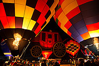 /images/133/2014-01-19-havasu-glow-1dx_9025.jpg - #11690: Wells Fargo Stagecoach and Pepsi (Special Shape) at Lake Havasu Balloon Fest … January 2014 -- Lake Havasu City, Arizona