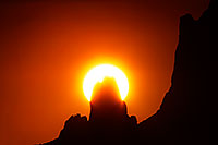 /images/133/2014-05-02-supers-sunrise-1dx_8102.jpg - #11776: Sunrise in Superstitions … May 2014 -- Superstitions Sunrise, Superstitions, Arizona