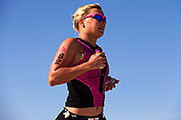 /images/133/2014-11-16-ironman-run-1dx_3948.jpg - #12254: 06:28:39 #82 Carolin Lehrieder [13th,GER,09:57:40] Running at Ironman Arizona 2014 … November 2014 -- Tempe Town Lake, Tempe, Arizona