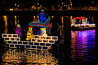 /images/133/2014-12-13-tempe-boats-1dx_8425.jpg - #12313: APS Fantasy of Lights Boat Parade … December 2014 -- Tempe Town Lake, Tempe, Arizona