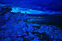 /images/133/2016-05-05-ca-mono-twilight-im1s-1dx_12533.jpg - #12910: Mono Lake at twilight … May 2016 -- Mono Lake, California