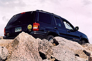 Jeep at 12,000 ft â€¦ along Mt Evans road