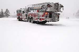 Firetruck on Lincoln Rd - when Excel natural gas pipe broke  - South Metro Fire Rescue