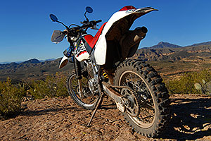 XR250 in Superstition Mountains