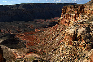 View at Havasupai Trail from Hualapai Hilltop â€¦ Hikers group at the bottom, left of center