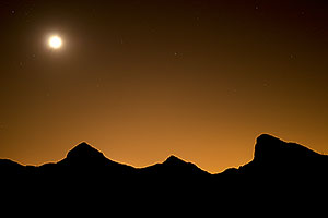 Moon over Superstitions