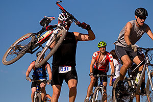 01:03:37 mountain bikers dismounting or not at a steep downhill - PBR Offroad Triathlon, Oct 11, 2009