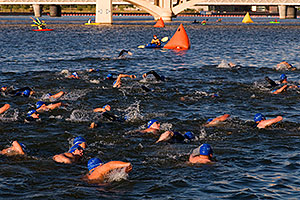 00:05:12  Swimmers (Second Heat: Men under 35) - PBR Offroad Triathlon, Oct 11, 2009 at Tempe Town Lake